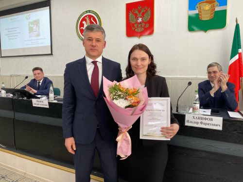 Сотрудникам Чистопольской ЦРБ вручили награды