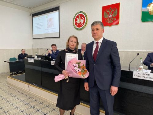 Сотрудникам Чистопольской ЦРБ вручили награды