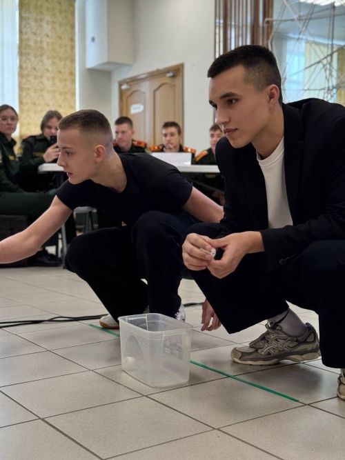 Квиз-игра «Формула ЗОЖ» в Молодёжном центре: спорт, интеллект и здоровый образ жизни