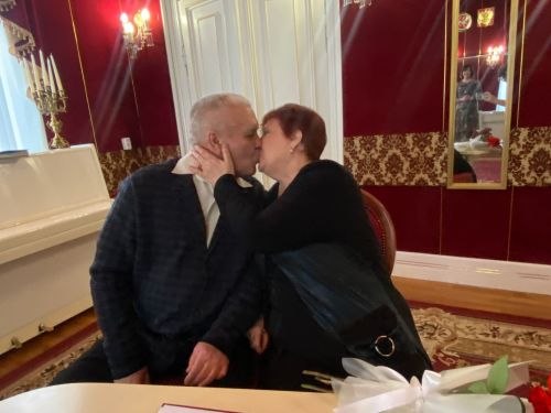 В Чистопольском ЗАГСе чествовали «сапфировых» юбиляров супружеской жизни