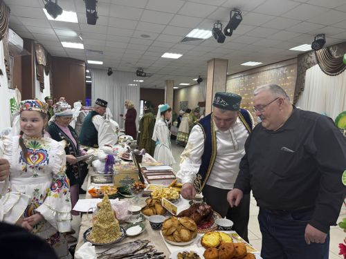 В Чистополе прошел зональный этап фестиваля родословной «Эхо веков в истории семьи»