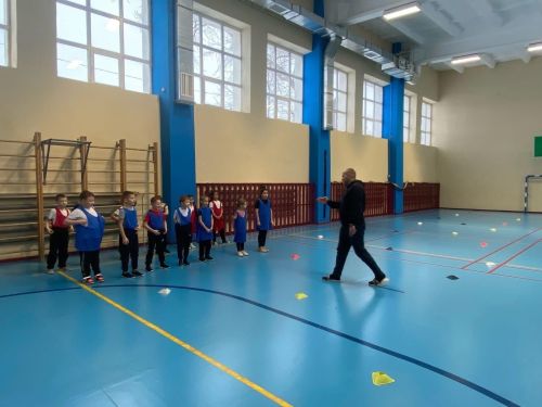 Для ребят подросткового клуба прошла антинаркотическая беседа