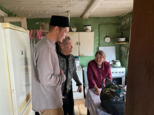 Союз Молодежи поздравил нуждающихся с Ураза-байрам