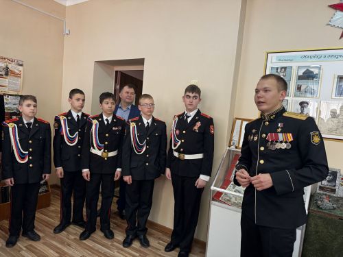 В Чистопольской кадетской школе-интернате прошла встреча с Героем России Иваном Жарским