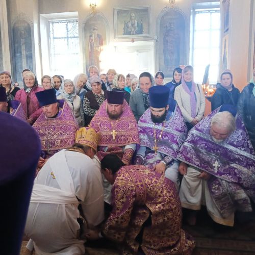 Епископ Пахомий впервые совершил чин умовения ног в Чистопольском соборе