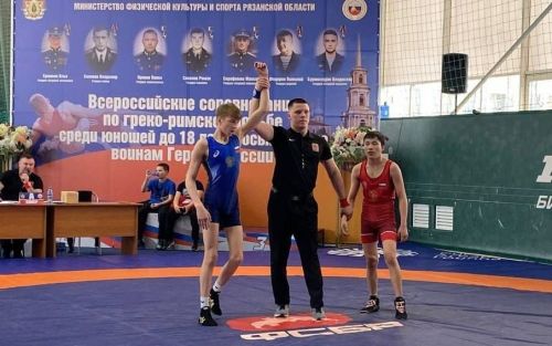 Чистопольские борцы завоевали медали на Всероссийских соревнованиях в Рязани