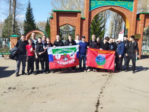 Чистопольцы провели масштабный субботник на мусульманском кладбище