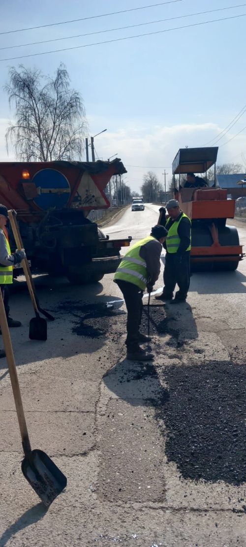 В Чистополе ямочный ремонт в самом разгаре