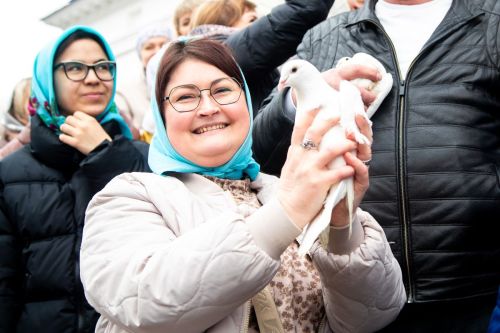 Праздник благой вести: почему на Благовещение выпускают голубей