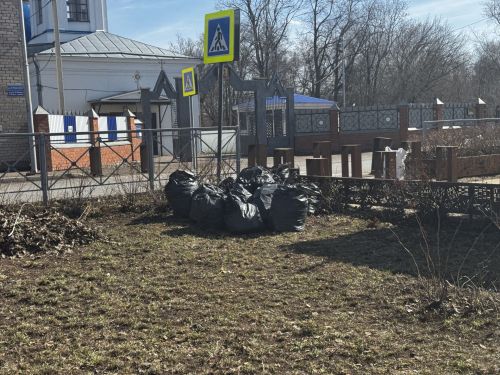 Общегородской субботник в Чистополе: вместе делаем город чище!