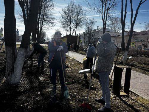 Общегородской субботник в Чистополе: вместе делаем город чище!