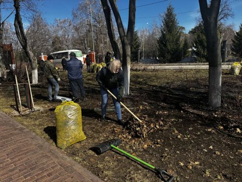 Общегородской субботник в Чистополе: вместе делаем город чище!