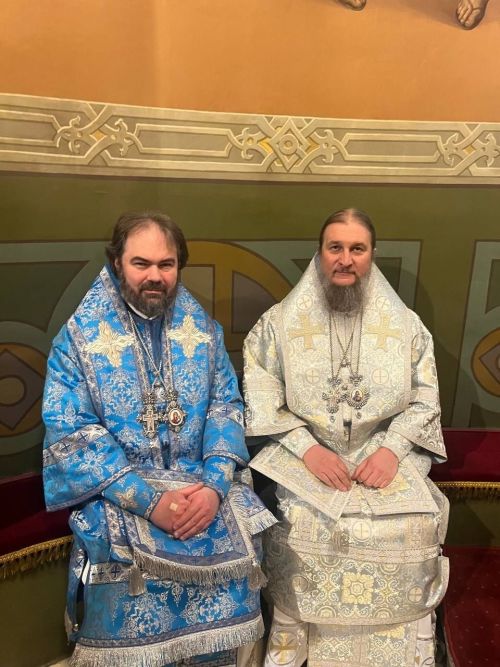 Епископ Пахомий принял участие в богослужении в Благовещенском соборе Казанского кремля
