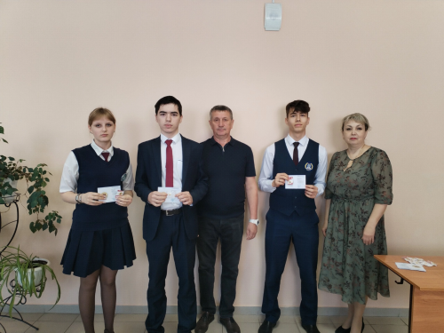 Чистопольским лицеистам вручили золотые значки ГТО