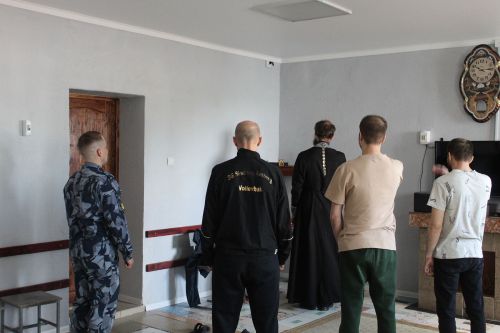 Священник Никольского собора посетил чистопольское СИЗО