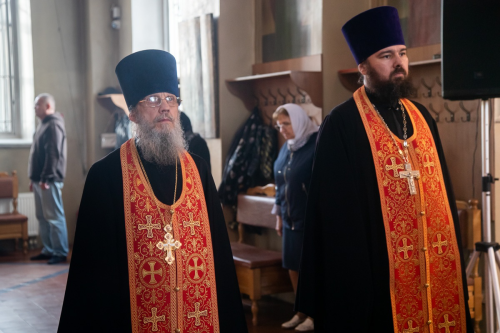 Епископ Пахомий возглавил всенощное бдение в Чистопольском соборе в день памяти Николая Чудотворца