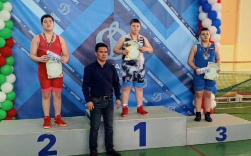 Юные борцы из Чистополя показали отличные результаты на первенстве Татарстана
