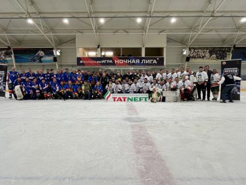Чистопольская команда «Восток» — победитель хоккейного турнира