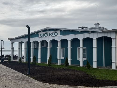 К новой пристани в Чистополе причалил первый теплоход с туристами