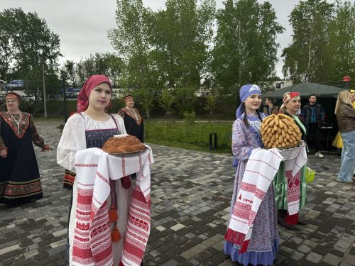 К новой пристани в Чистополе причалил первый теплоход с туристами
