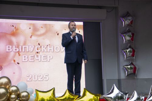 В Чистополе прошел выпускной вечер для выпускников 2025 года