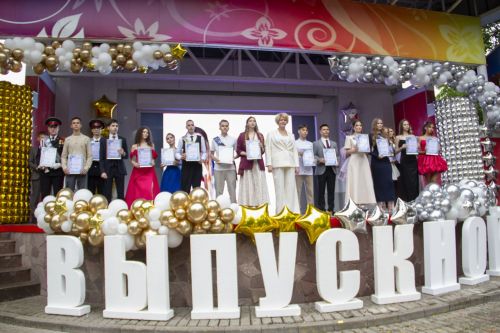 В Чистополе прошел выпускной вечер для выпускников 2025 года