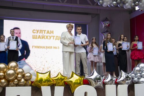 В Чистополе прошел выпускной вечер для выпускников 2025 года