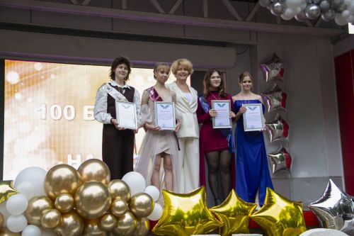 В Чистополе прошел выпускной вечер для выпускников 2025 года