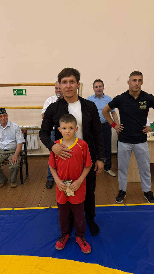 В селе Чистопольского района прошли соревнования по национальной борьбе Кореш