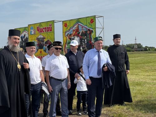 Конные скачки на Сабантуе в Чистополе собрали сотни зрителей