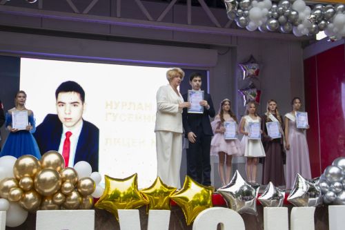 В Чистополе прошел выпускной вечер для выпускников 2025 года
