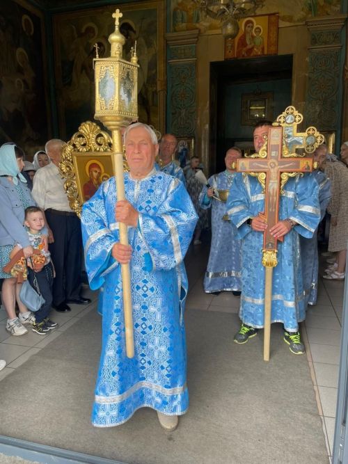 Престольные торжества в честь Казанской иконы Божией Матери прошли в Чистополе