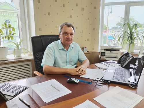 Почти 30 лет Владимир Еремеев помогает потребителям в защите их прав