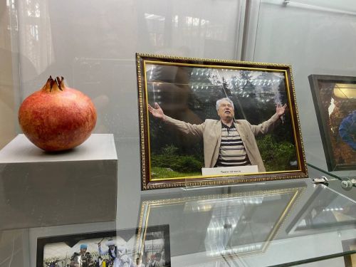 «Мир на кончике кисти»: в Чистополе открылась юбилейная выставка Рината Ханафеева