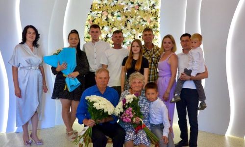 В Чистопольском Дворце бракосочетаний золотую свадьбу отметили супруги Быстровы