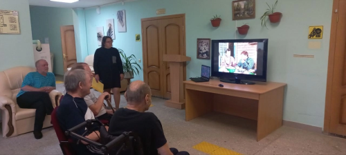 Познавательный час о Георгии Данелии прошел в чистопольском доме-интернате