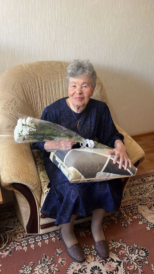 В Чистополе ветеран труда отметила 90-летие