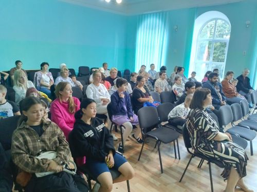 В Чистополе прошла благотворительная акция «Помоги собраться в школу» для детей с ОВЗ