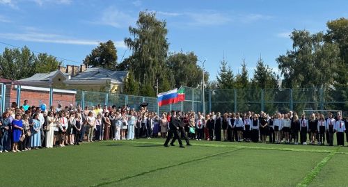 День знаний в гимназии № 1: напутствия, награды и первый школьный звонок