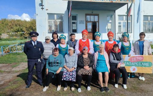 Чистопольский район совмещает гражданский долг с праздником: на избирательных участках проходят концерты и выставки