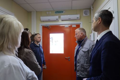 Глава района и главврач ЦРБ оценили готовность новых ФАПов в Чистопольском районе