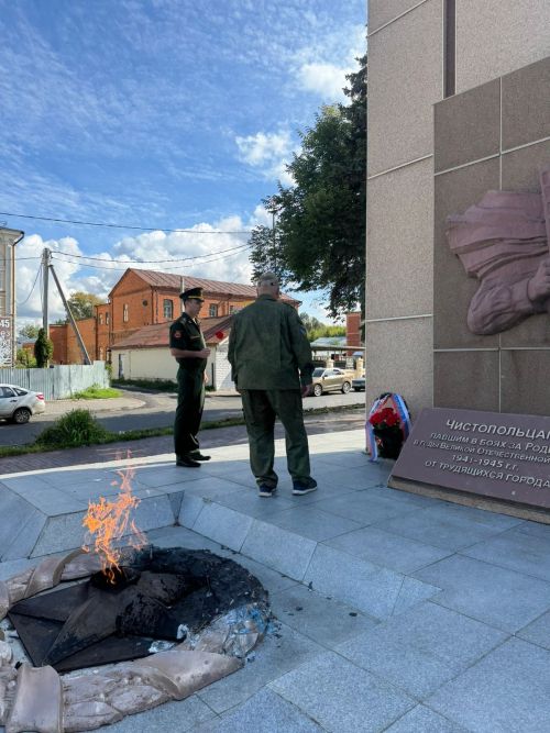 В Чистополе почтили память погибших танкистов в их профессиональный праздник