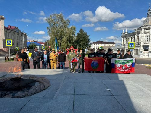 В Чистополе почтили память погибших танкистов в их профессиональный праздник
