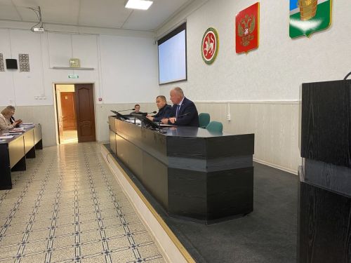 Итоги аппаратного совещания в Чистополе: Росреестр, сельское хозяйство и оперативная обстановка