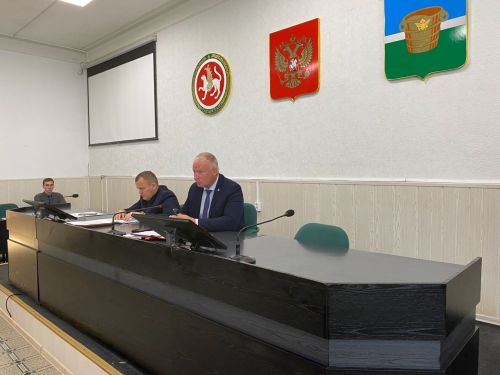 Итоги аппаратного совещания в Чистополе: Росреестр, сельское хозяйство и оперативная обстановка