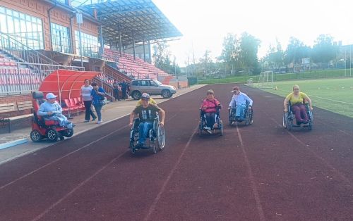 В Чистополе люди с ограничениями в здоровье выполняли нормативы ГТО