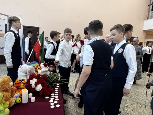 В Чистополе почтили память жертв теракта в Беслане