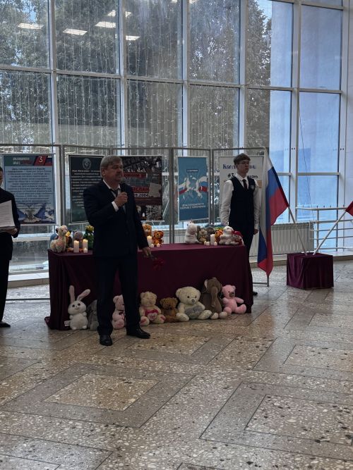 В Чистополе почтили память жертв теракта в Беслане