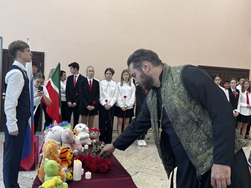 В Чистополе почтили память жертв теракта в Беслане