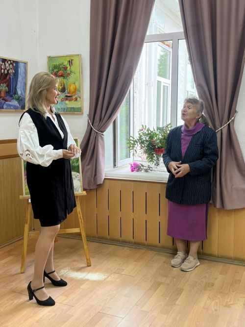 Мир в свете души: персональная выставка Натальи Ларионовой  открылась в чистопольском музее